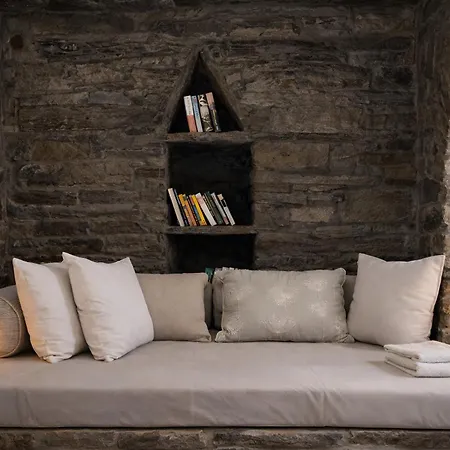 White Dovecote Villa Private Pool&Authentic Cycladic Charm in Agapi, Tinos Villa