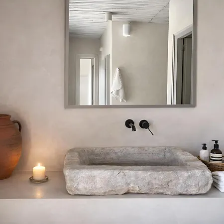 White Dovecote Villa With Private Pool, Tinos Vila