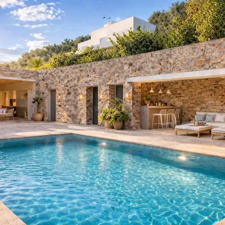 Villa White Dovecote Villa Private Pool&Authentic Cycladic Charm in Agapi, Tinos