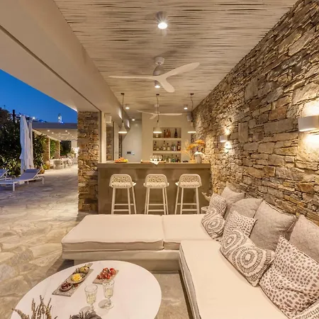 Villa White Dovecote Villa Private Pool&Authentic Cycladic Charm in Agapi, Tinos *